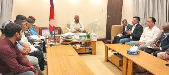पोल्ट्रीजन्य वस्तुको अवैध आयात रोक्न मुख्यमन्त्री सिंहको निर्देशन