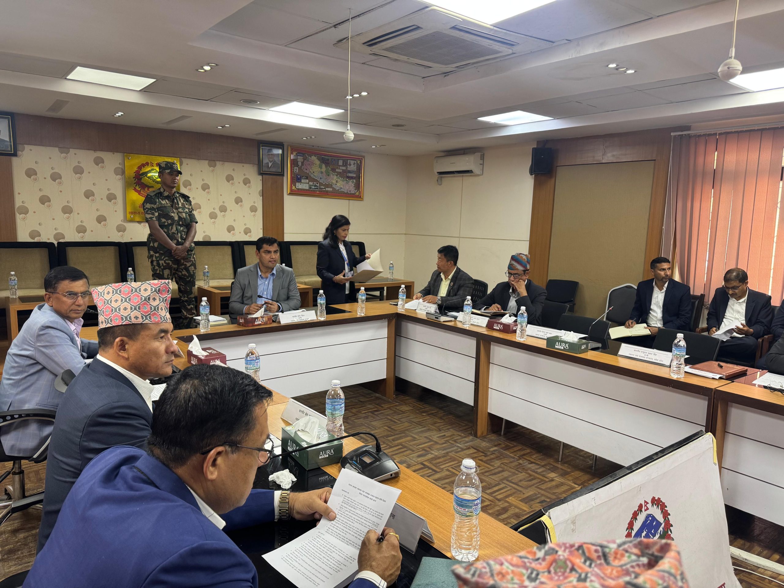 प्रदेशका मन्त्री र स्थानीय तह प्रमुख बोलाएर स्वास्थ्य मन्त्री पौडेलले भने- स्वास्थ्य समस्या समाधानमा मिलेर काम गरौं