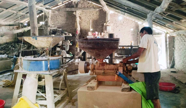 कुटानी–पिसानी मिलबाट एक लाख बढी आम्दानी