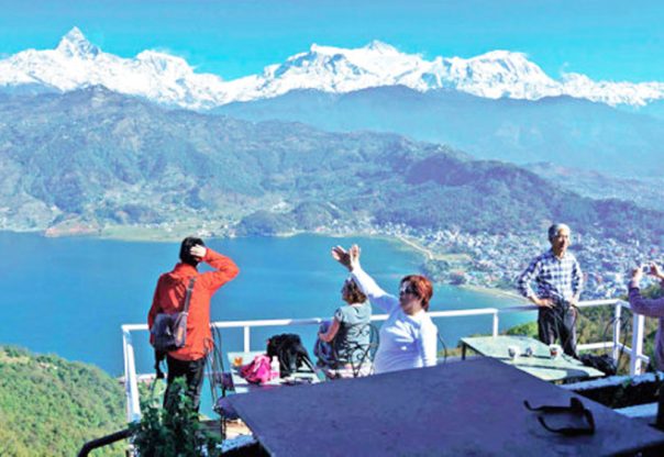 नयाँ वर्षसँगै नवलपुरमा बढ्यो पर्यटकको चहलपहल