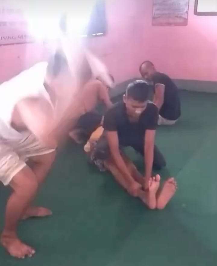 सुधार केन्द्र भर्ना भएका व्यक्तिहरूलाई शारीरिक यातना !