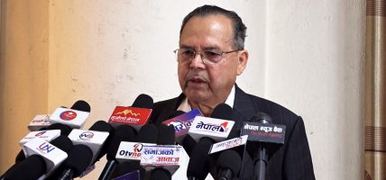 बकर ईदले राष्ट्रिय एकता र धार्मिक सहिष्णुता प्रवद्धन गर्छ : झलनाथ खनाल