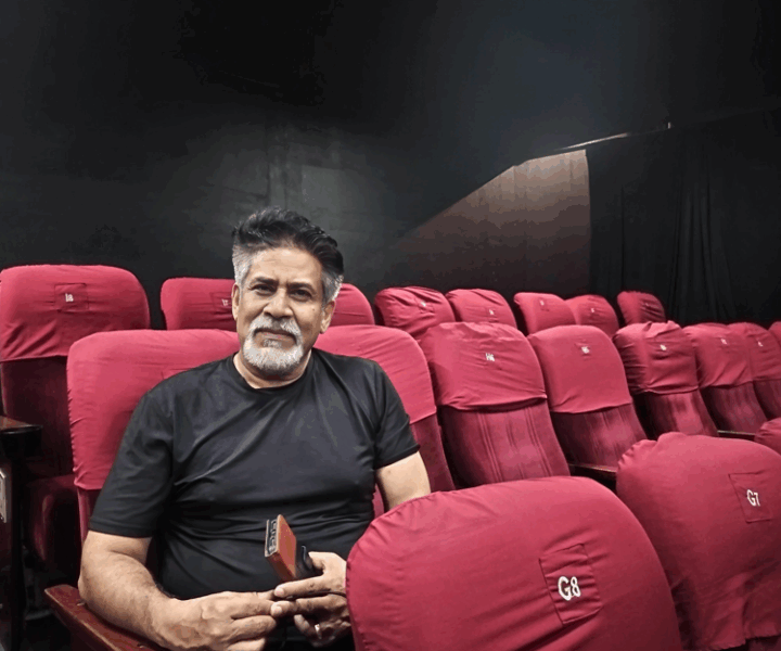 रङ्गमञ्चले मेरो कलाकारितालाई अनुशासित बनाउँछ : अभिनेता सरोज खनाल