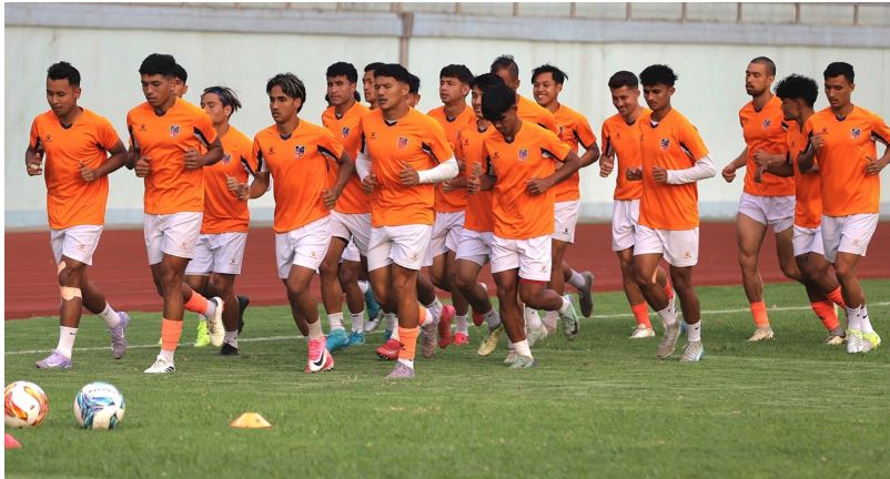 नेपाल फुटबल टोली र हङकङबीचमा प्रतिस्पर्धा हुदैँ