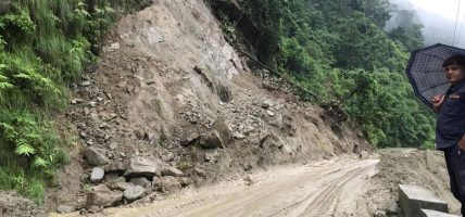 अरनिको राजमार्ग विस्तार : सामग्रीको मूल्यवृद्धिले निर्माण सुस्त