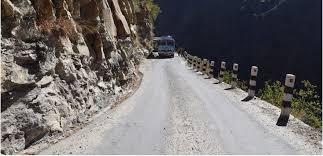 पहिरोले अवरुद्ध कर्णाली राजमार्ग एकतर्फी खुल्यो