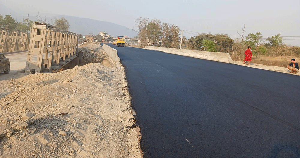 पर्यटकीय गाउँ धम्पुसमा पक्की सडक