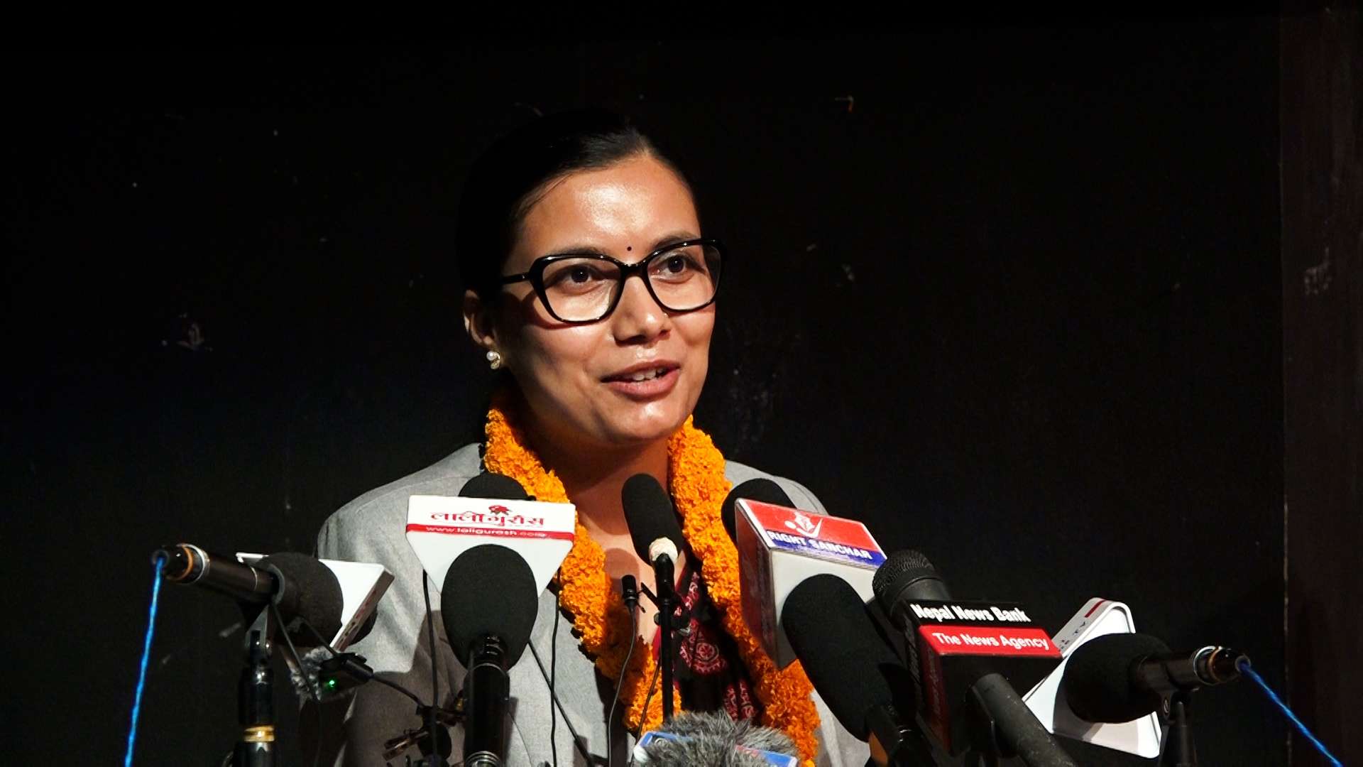 संचारमाध्यमहरुले समाजलाई जोड्ने होइन तोड्न थालेको छ : सोबिता गौतम
