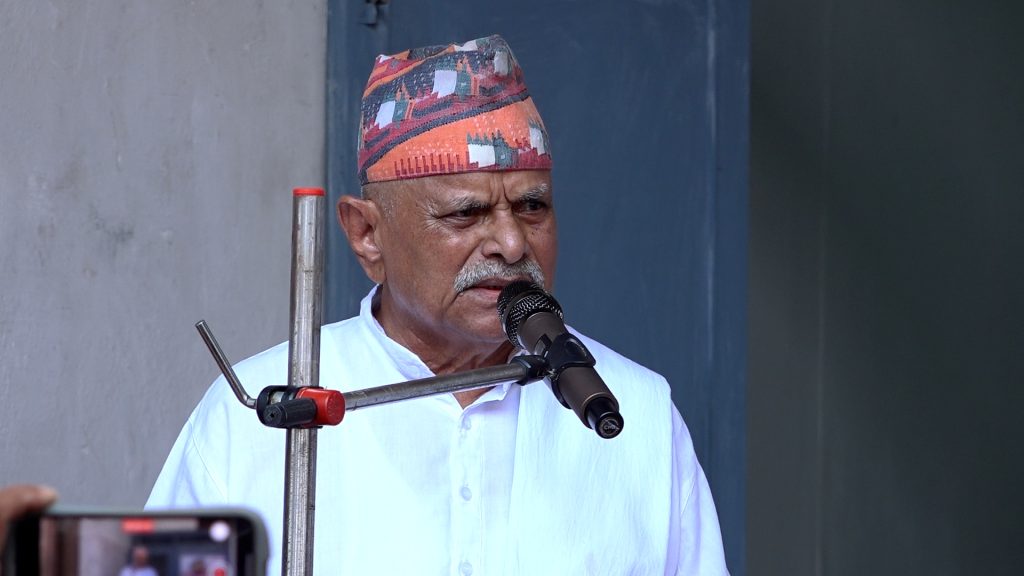 पूर्वराष्ट्रपति यादवद्वारा देश विकासमा योगदान गर्न आग्रह