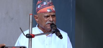 पूर्वराष्ट्रपति यादवद्वारा देश विकासमा योगदान गर्न आग्रह