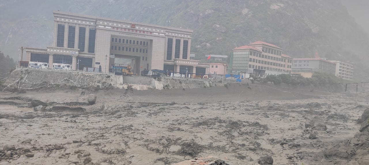 रसुवा बाढी अपडेटः प्रहरी सहायक निरीक्षकसहित नौ जनाको शव फेला