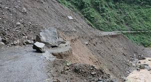 Landslides obstruct Narayanghat-Butwal road section, Siddhartha Highway   