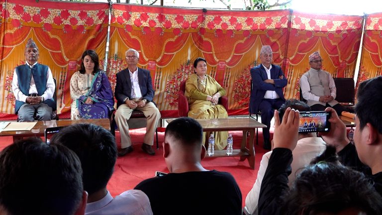 संसद निरही थलो भएर बस्नु हुँदैन् : पूर्वराष्ट्रपति भण्डारी