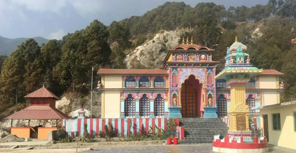 पर्यटकीय गन्तव्य बन्दै शान्तिधाम
