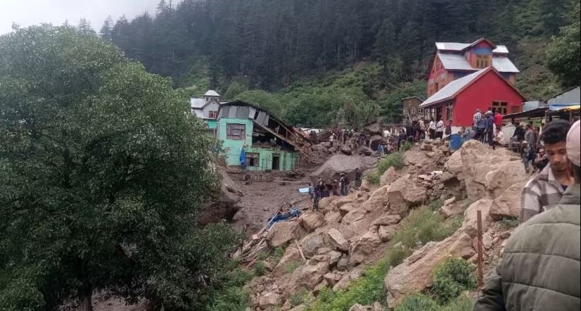 डेढ वर्षपछि बाढीपहिरोले क्षति पुर्याएको घरको पुनर्निर्माण गर्न अनुदान सिफारिस