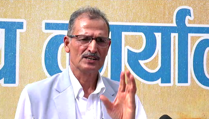 सामाजिक सञ्जालहरु बन्द गरेर सरकारले स्वतन्त्रता कुण्ठित गर्न खोज्दैछ : अग्नि सापकोटा