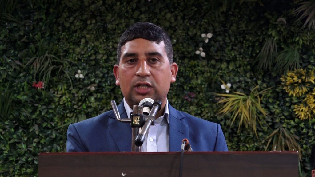 रेसिङ अटोमोबाइल्सद्वारा ‘दुर्घटना रहित प्रमाणपत्र’ वितरण योजना सुरु (भिडियो सहित)