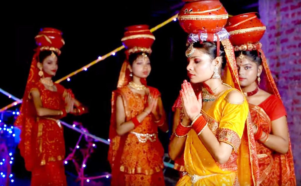 दशहराः न ‘झिझिया’ को लय न ‘ढोल’ को डिगडिगिया