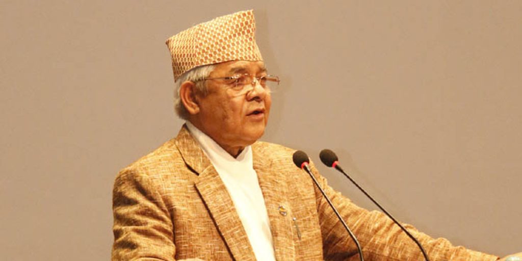 सामाजिक सन्जाल बन्द गर्नु गलत हो, धेरै दिन टिक्दैन्: वामदेव गौतम