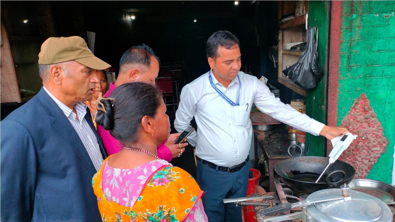 झलारीका होटल तथा रेष्टुरेन्टमा प्रयोग हुने चिल्लो पदार्थमा ‘ट्रान्सफ्याट’को मात्रा उच्च