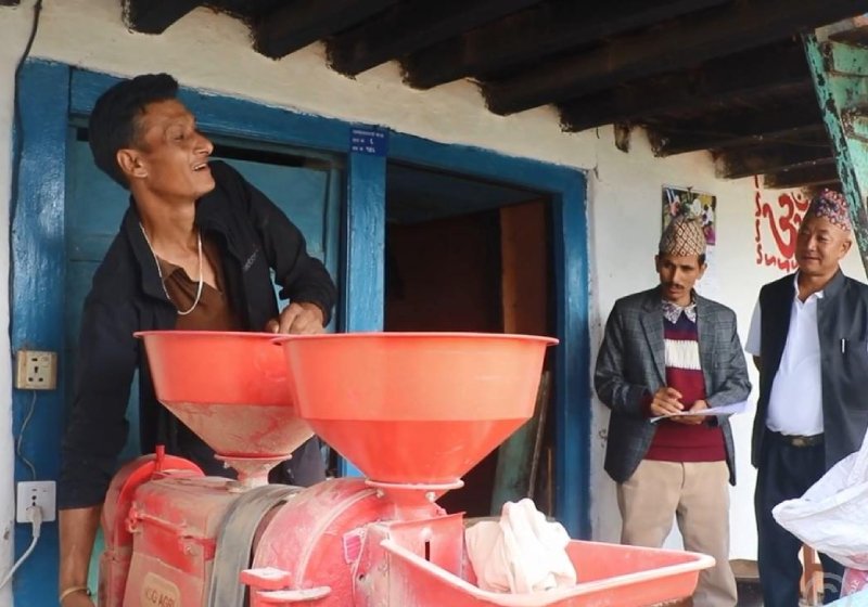 विद्युत् विस्तारपछि गाउँ–गाउँमा चल्छन् ‘विद्युतीय मिल’
