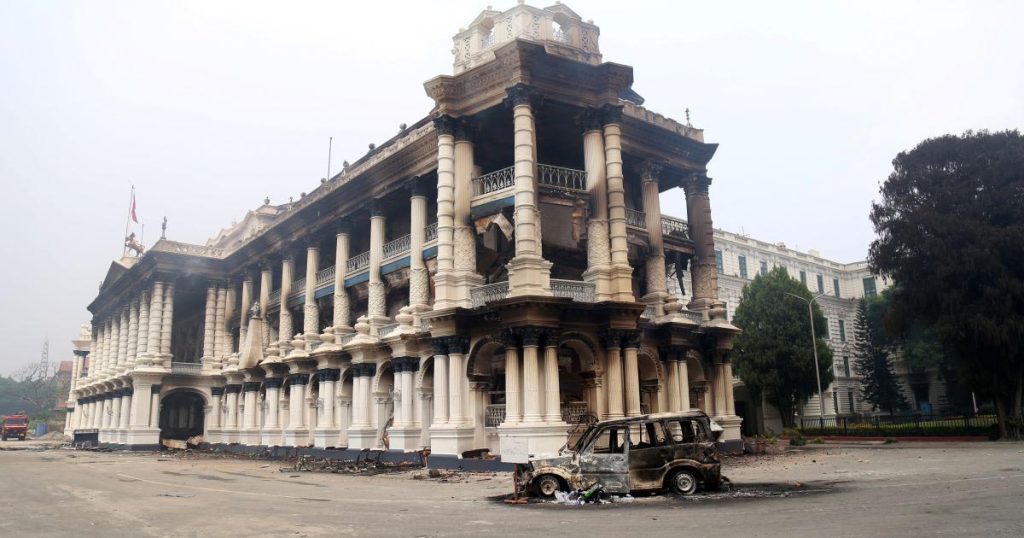 तोडफोड र आगजनीपछि सिंहदरबारको अवस्था: अधिकांश मन्त्रालयका महत्त्वपूर्ण संरचनामा अपुरणीय क्षति