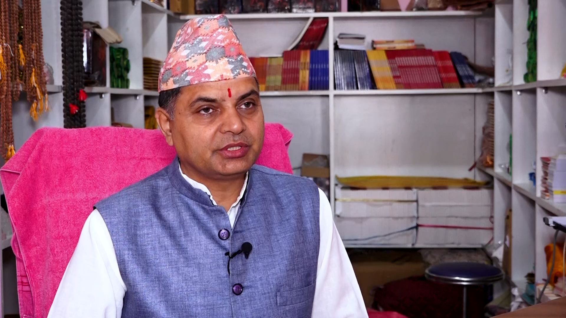 ‘कुकुर तिहारः वफादारी र सद्भावको प्रतीक पूजा’ (भिडियो सहित)