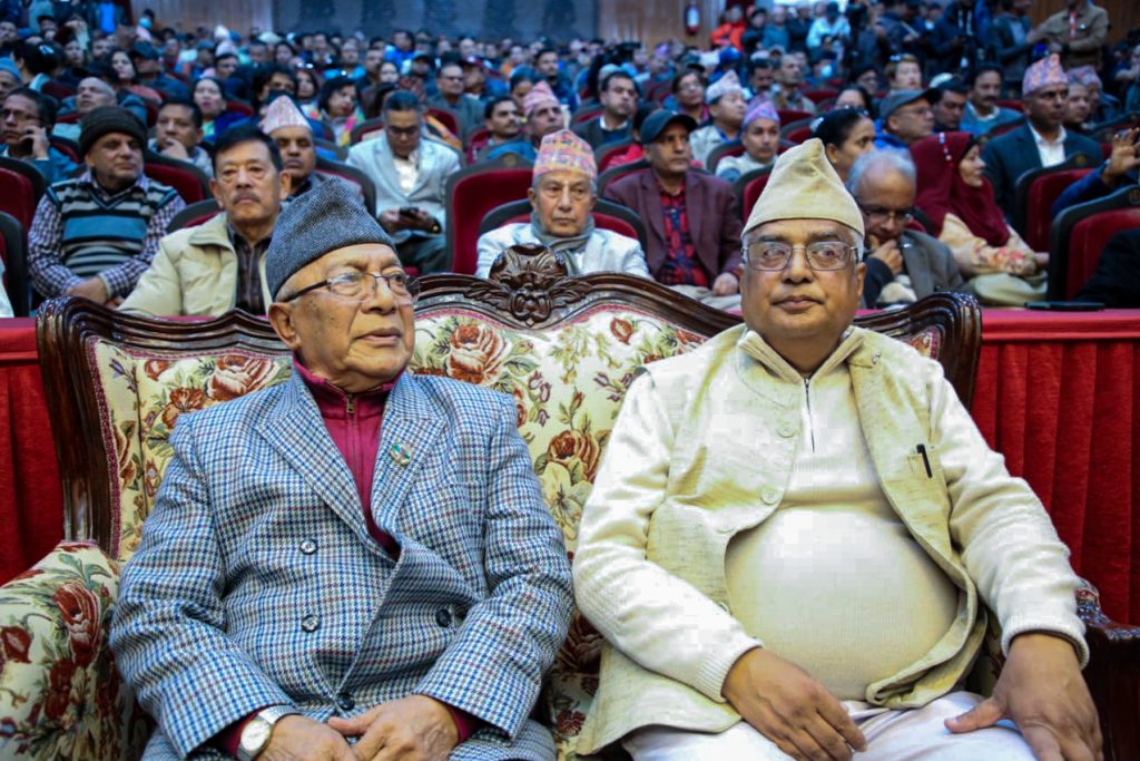 कांग्रेसको विशेष महाधिवेशन सम्बन्धी सभा (तस्बिरहरूमा)