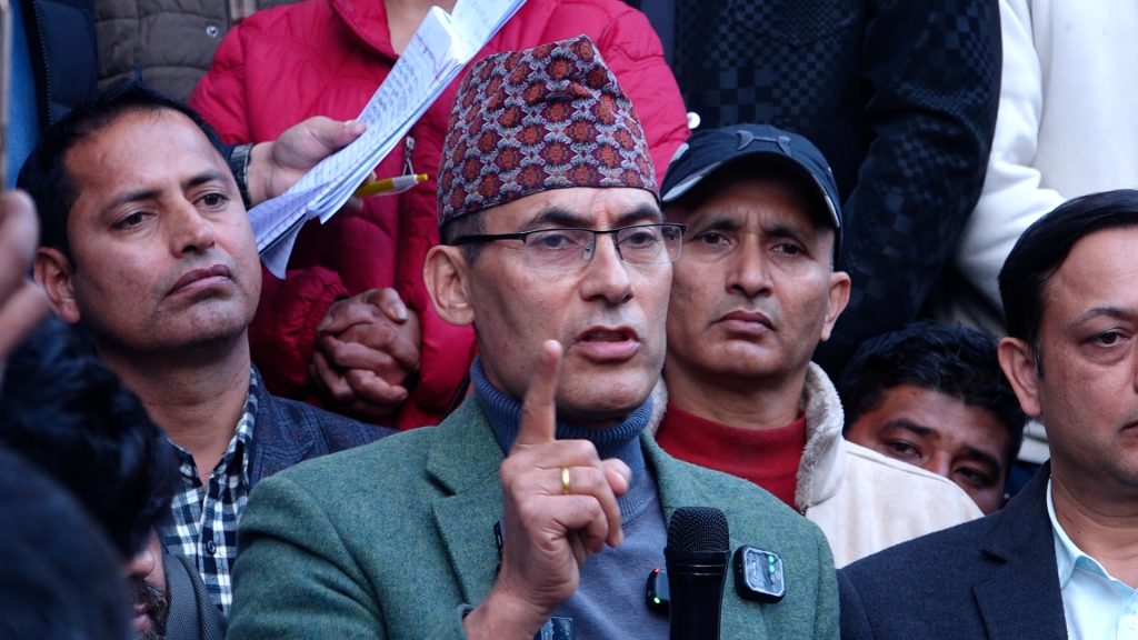 पूर्वएआइजी पोखरेल रास्वपा प्रवेश, रवि लामिछानेको गरे प्रशंसा (भिडियो सहित)