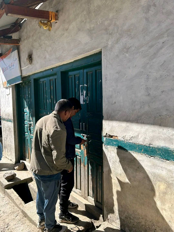प्रत्येक उडानमा बिरामीलाई दुई टिकट अनिवार्य