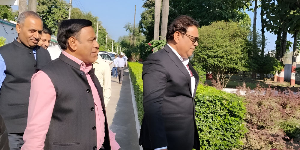 नेपाल-भारतीय टोलीद्वारा स्थलगत अनुगमन