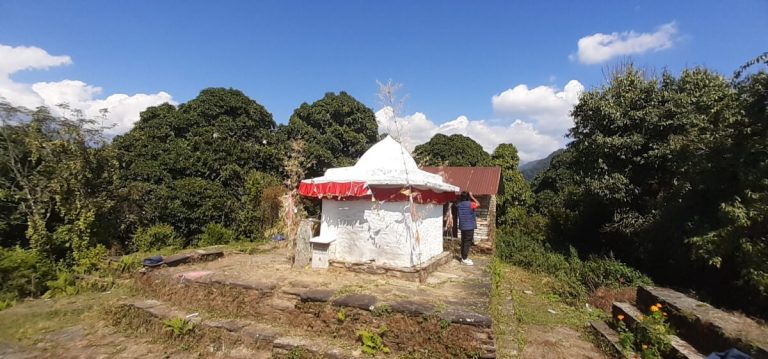  छ सय वर्षदेखिको इतिहासको साक्षी झुप्राङकोट
