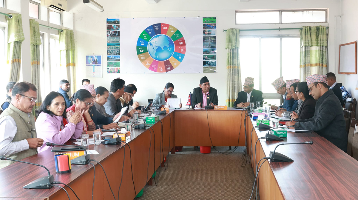 राष्ट्रियसभामा प्रतिनिधित्व गर्ने राजनीतिक दलहरूसँग अध्यक्षको छलफल
