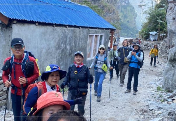 मनास्लु आरोहणको ७० वर्षः आरोहीलाई सम्मान मनास्लु आरोहणको ७० वर्षः आरोहीलाई सम्मान