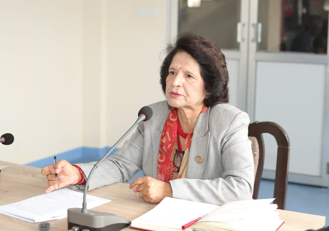 स्वास्थ्य बीमामा तीनै तहका सरकारको लगानी आवश्यकः मन्त्री गौतम