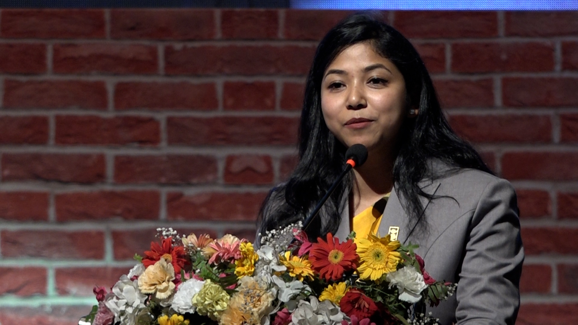 नदी दायाँबायाँ भवन निर्माणसम्बन्धी अदालतको आदेशलाई महानगरले सम्मान गर्ने