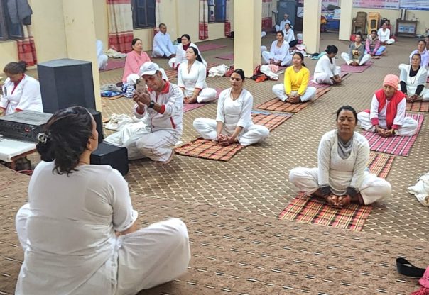 ‘आधुनिक चिकित्ससँगै आयुर्वेद, योग र ध्यानलाई प्रोत्साहन गर्ने कदम सकारात्मक’