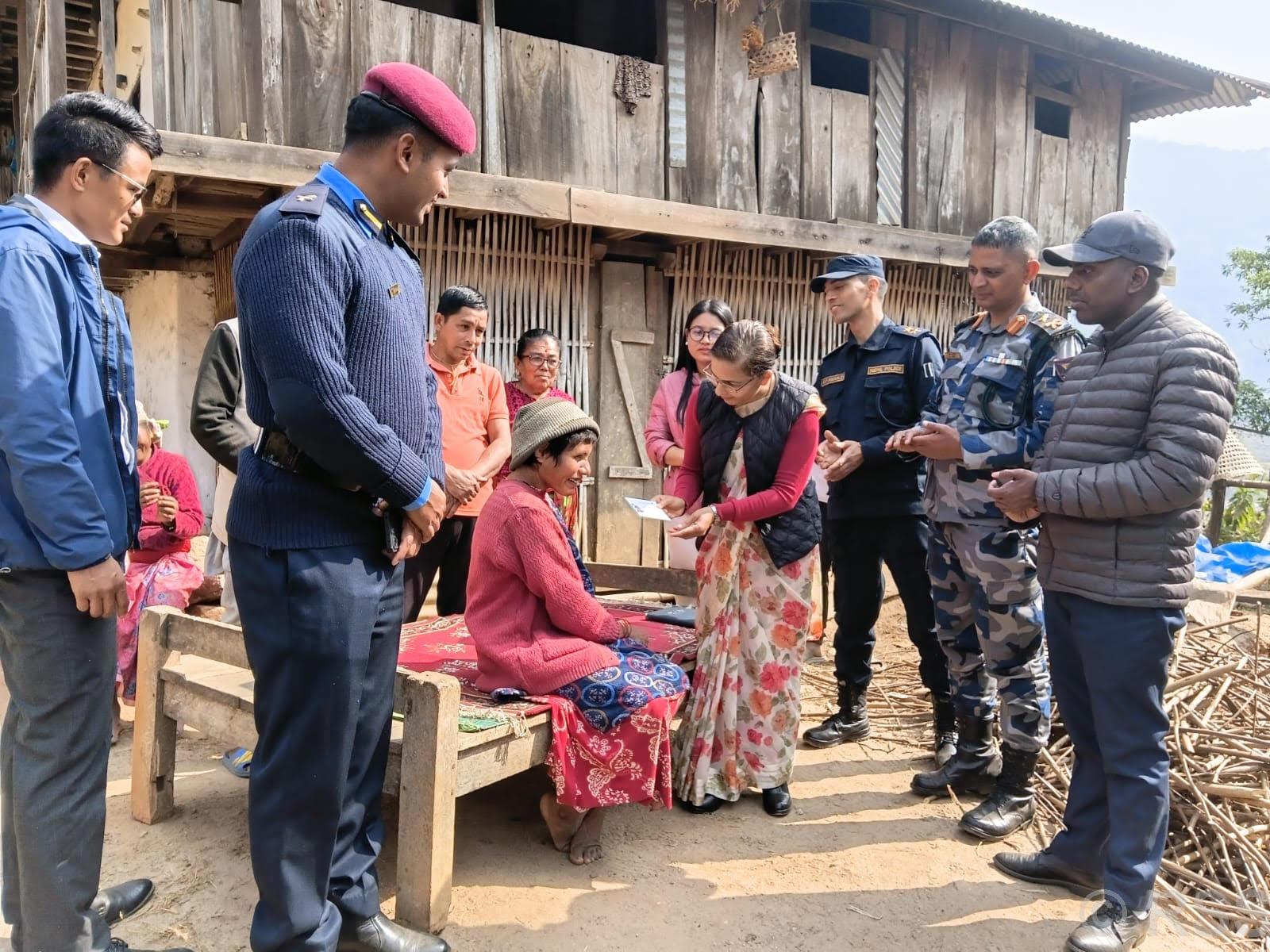 अशक्तलाई घरमै नागरिकता