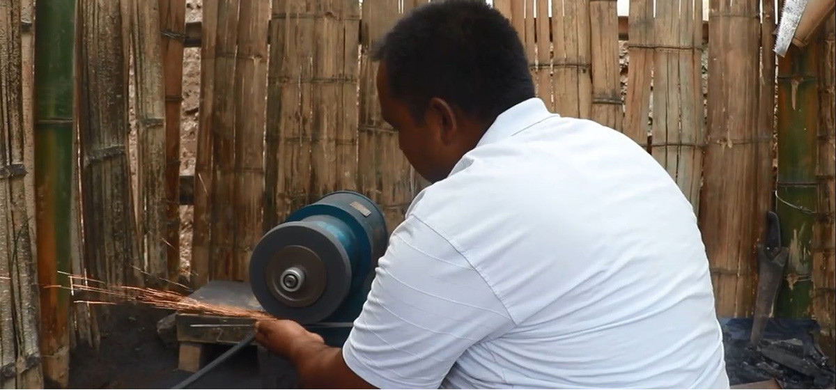 गाउँमै पुख्र्यौली कालिगड पेसा संरक्षणमा जुट्दै युवा