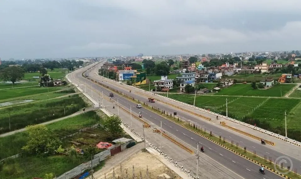 ‘क्यासिनो पर्यटनको हब बन्दै भैरहवा बजार’