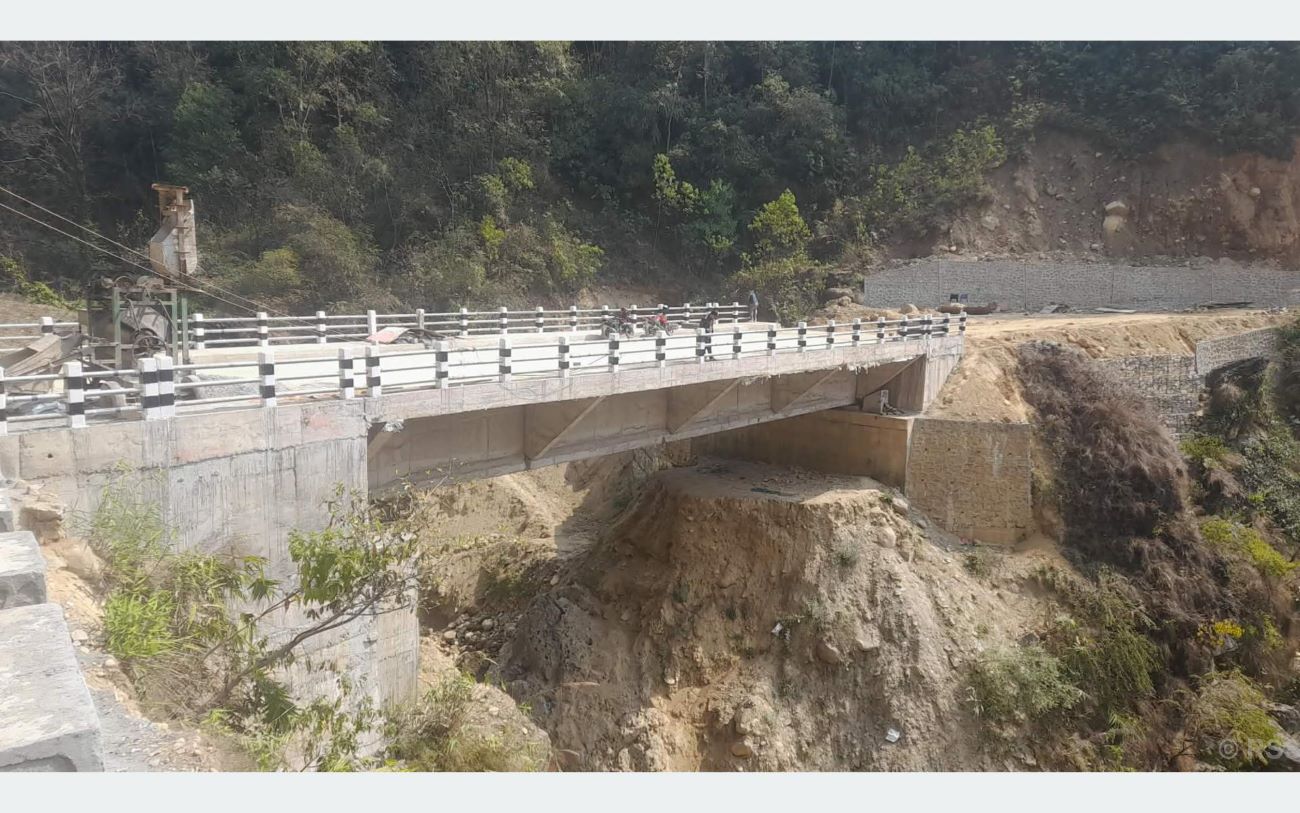 कालीगण्डकी लोकमार्ग : लमाएखोलामा दुईवर्षमा सम्पन्न हुनुपर्ने पुल आठ वर्षपछि सम्पन्न