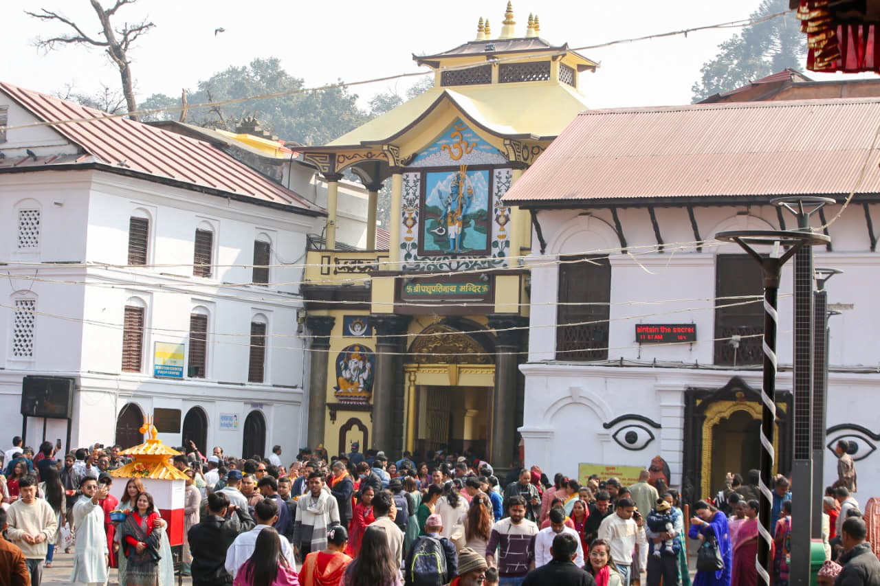 पशुपतिनाथमा महाशिवरात्रीको तयारी तिब्र (फोटो फिचर)