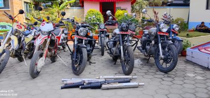 स्वरूप परिवर्तन तथा ध्वनी प्रदूषण गर्ने १२ मोटरसाइकल नियन्त्रणमा