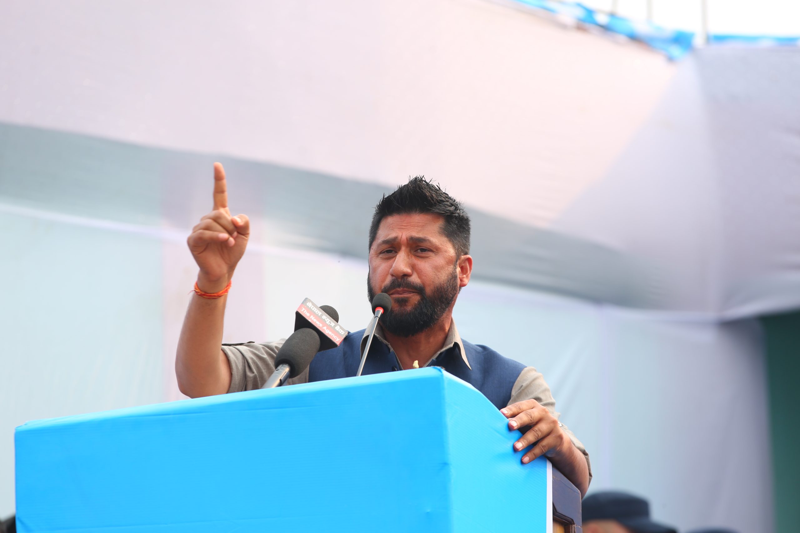 सिंहदरबारलाई भ्रष्टाचारको अखडा बनाउनेहरुले नै देश जलाएका हुन् : सभापति लामिछाने (भिडियो सहित)