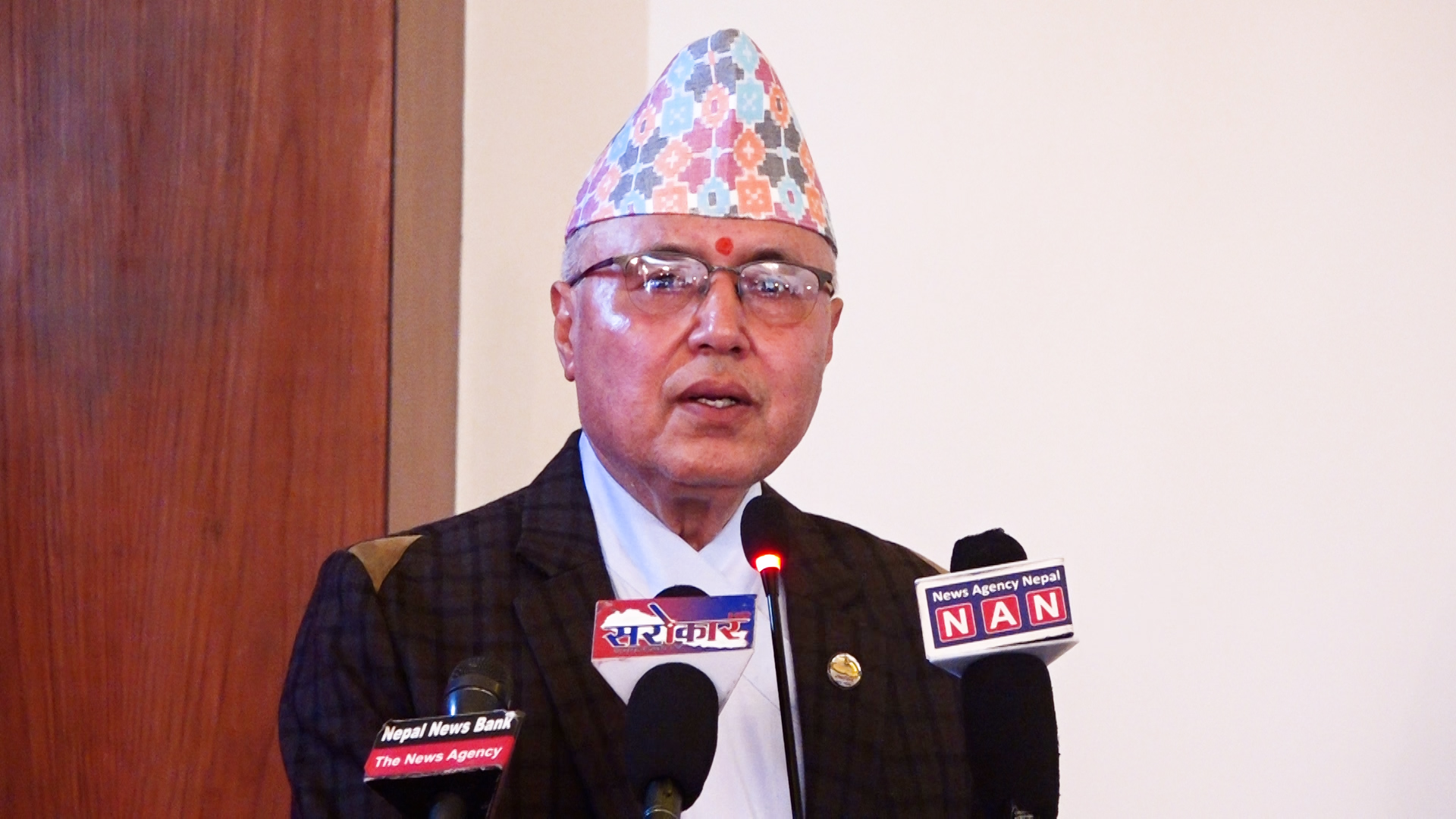 ‘सरकारको सम्पूर्ण ध्यान निर्वाचनमा केन्द्रित हुँदा विकासको काममा पर्याप्त ध्यान दिन सकिएन’ (भिडियो सहित)