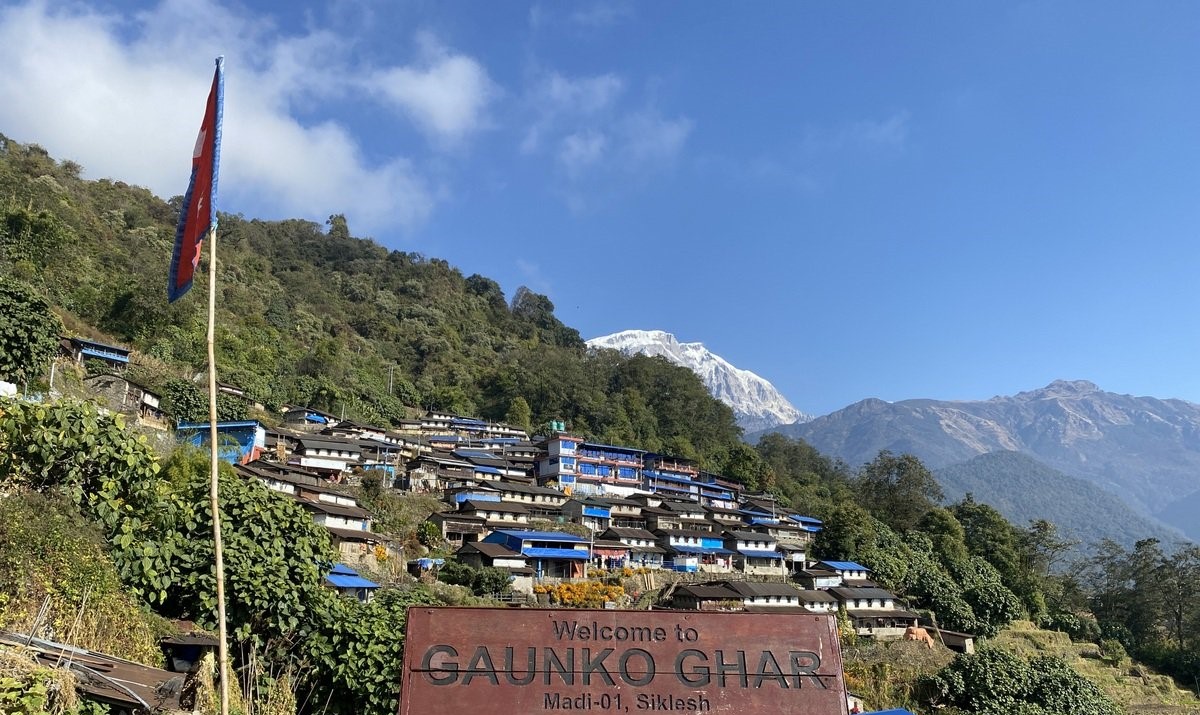 सिक्लेसमा एकै महिनामा पाँच हजार ५३ पर्यटक