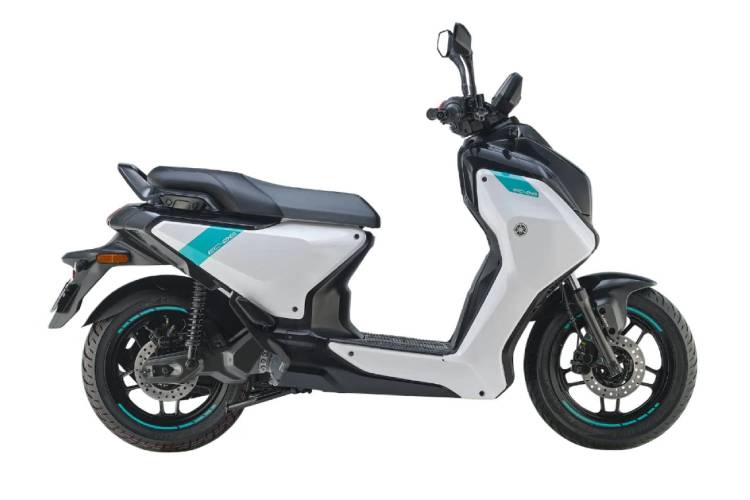 यामाहाको पहिलो इलेक्ट्रिक स्कुटर ईसी ०६ सार्वजनिक