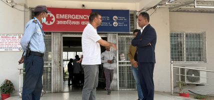 कञ्चनपुर–२ बाट नवनिर्वाचित रास्वपा नेता बोहराद्वारा महाकाली अस्पतालको निरीक्षण