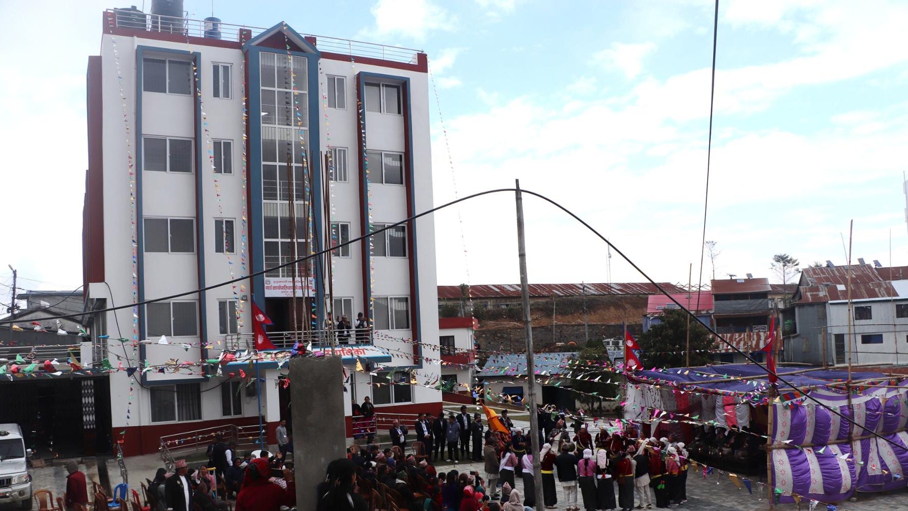 हतुवागढीको सेवा अब आधुनिक प्रशासनिक भवनबाट