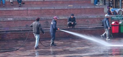 बसन्तपुरमा होलीपछिको सरसफाइ (फोटोफिचर)